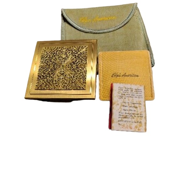 VINTAGE ELGIN GOLD TONE POWDER COMPACT WITH POUCH, PUFF AND PAPER INSERT -1940'S - Picture 7 of 7